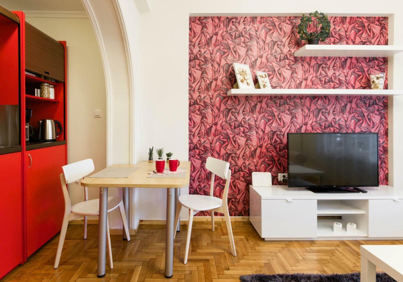 Apartment White Tower 1 Bdrm *